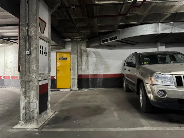 Se alquila piso de 2 dormitorios con increible terraza de 100m2 — 38