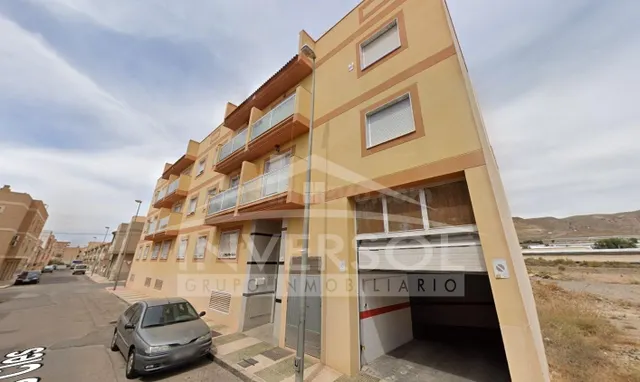 VIVIENDA EN CL ISLAS CIES