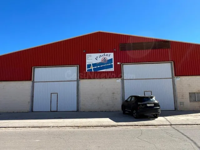 Nave industrial diáfana en Villanueva de Castellón - foto 3