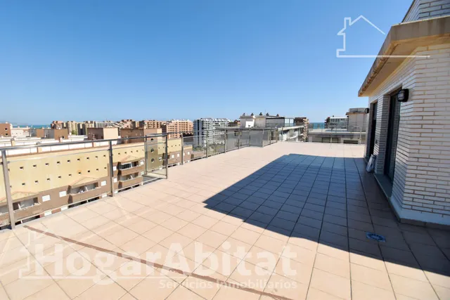 ¡VISTAS AL MAR! MAGNIFICO ÁTICO CON DOS TERRAZAS, PISCINA Y GARAJE — 6