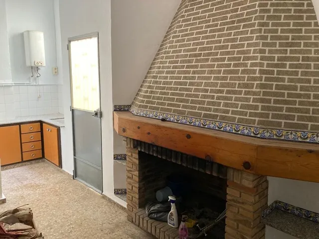VENTA DE LOCAL COMERCIAL CENTRICO EN BENIFAIO — 7