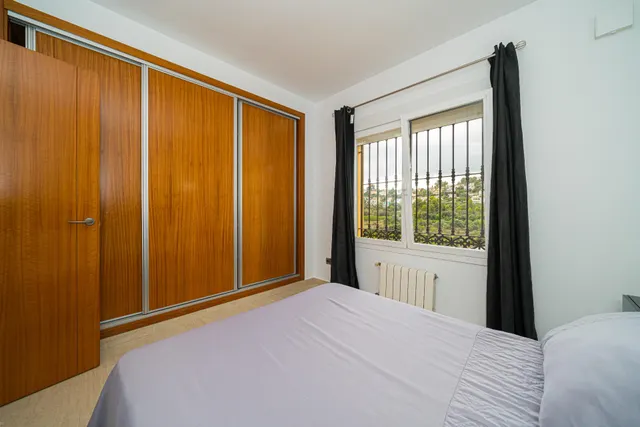 Villa  de 5 dormitorios en venta en Orba, Costa Blanca. — 17