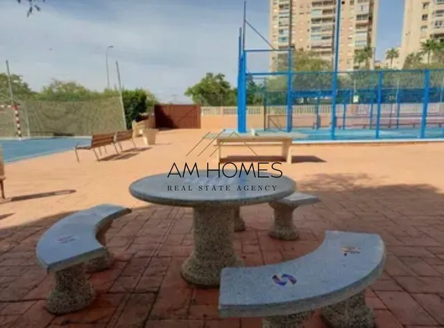 VIVIENDA EN PRIMERA LÍNEA DE PLAYA CON VISTAS AL MAR — 31