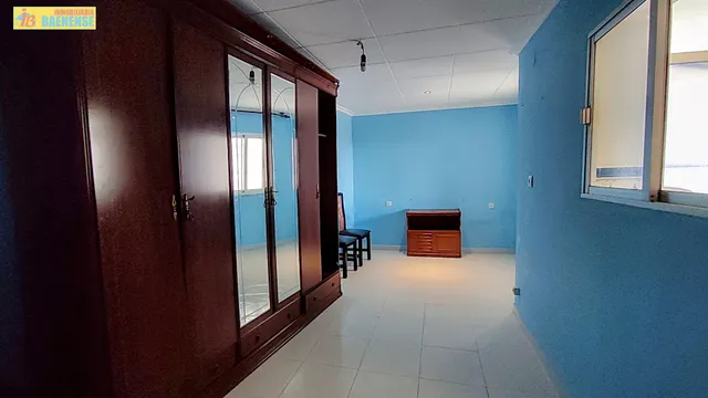 CASA EN VENTA CON COCHERA — 8