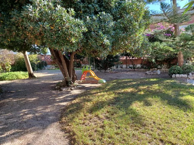 Casa única a la venta en la zona Pla de Sant Pere Les Salines Cubelles 1.170 m2 de parcela y POSIBIL — 42
