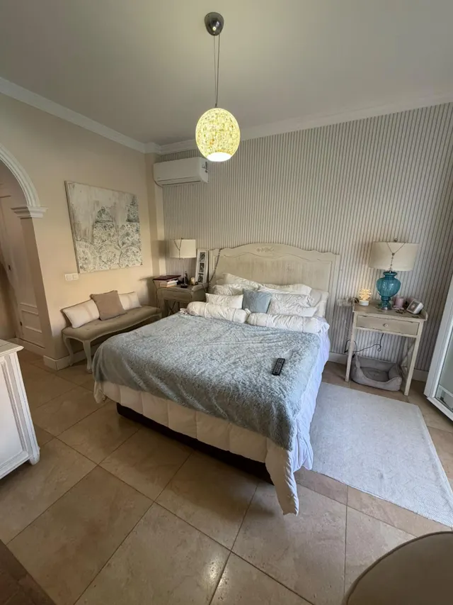 UNIFAMILIAR EN VENTA EN CALLE JUAN GRIS — 10