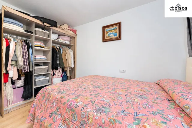 Piso de 110 m2 con 3 dormitorios, parking y trastero en cas capiscol — 13