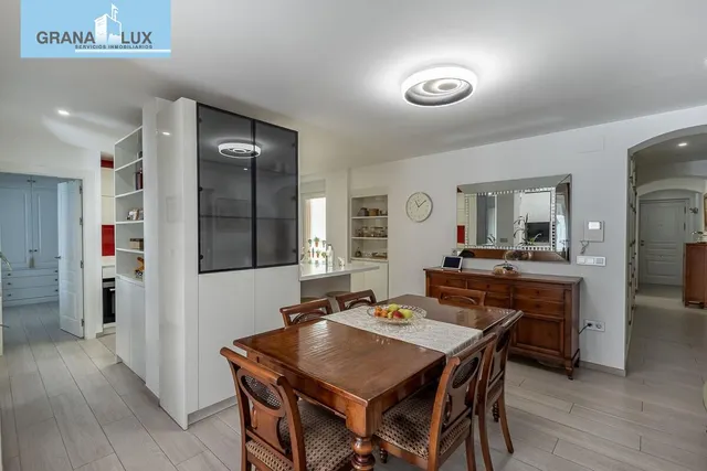 PISO COMPLETAMENTE REFORMADO EN CALLE RECOGIDAS — 10