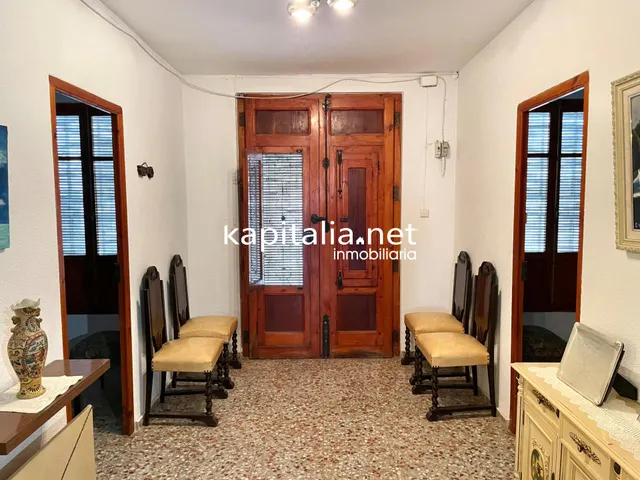 Casa a la venta en Ráfol de Salem. — 2