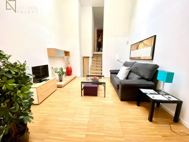 MODERNO LOFT TIPO DUPLEX- AMUEBLADO Y EQUIPADO — 3