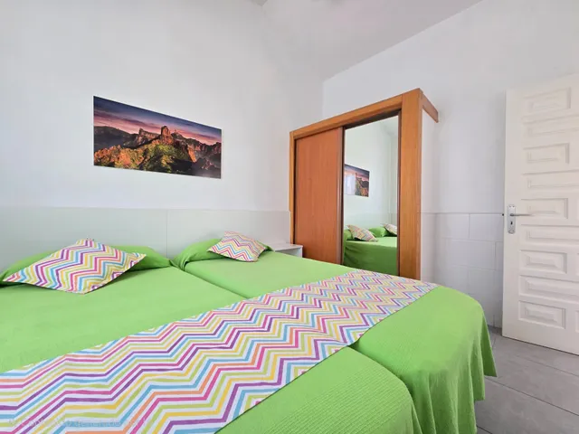 Bungalow luminoso de un dormitorio de esquina para la temporada de invierno con una terraza de 80 m2 — 8