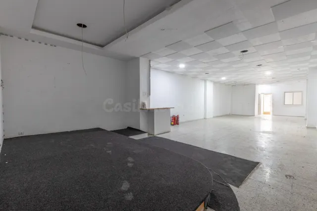 Local comercial en el zaidin, junto avda. dilar. — 5
