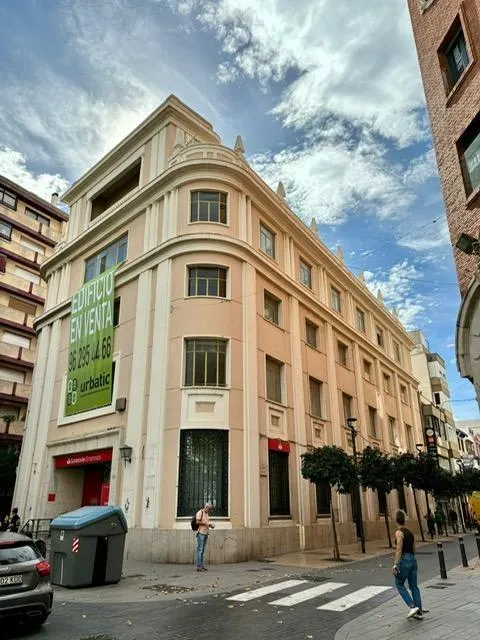 EDIFICIO HISTORICO EN PLENO CENTRO DE GANDIA — 7