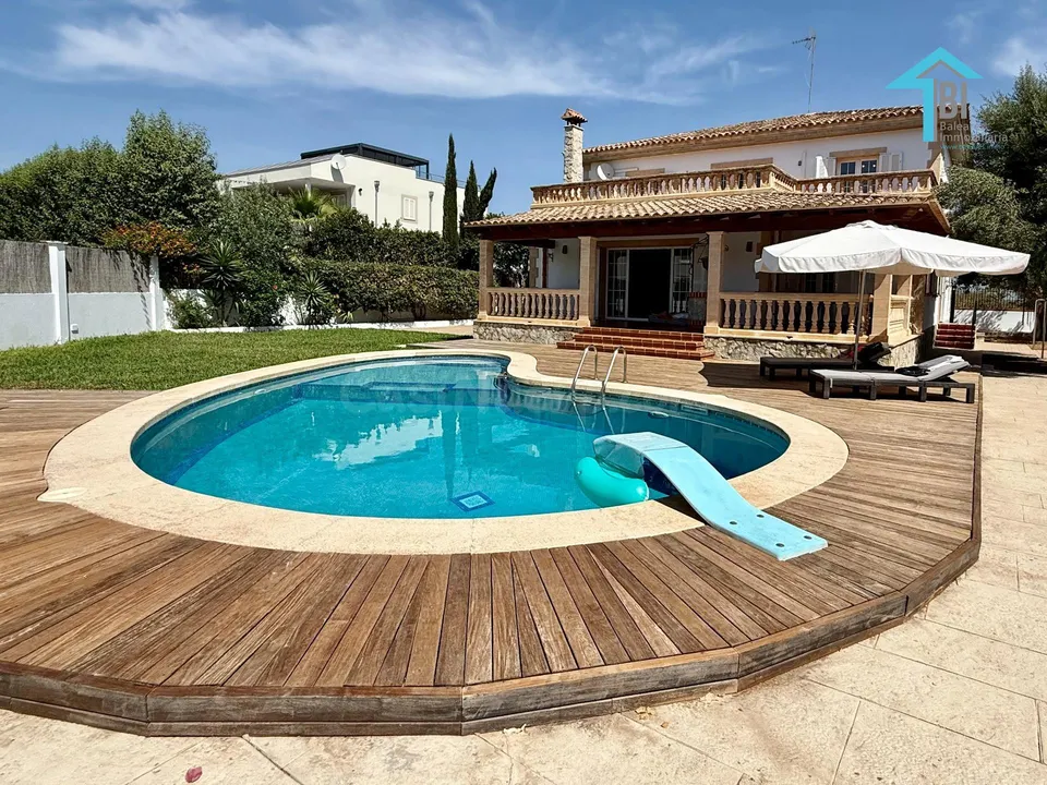 VILLA DE LUJO EN PORTOCOLOM