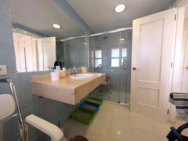 Casa de pueblo en Venta en Linea De La Concepcion, La Cádiz — 14