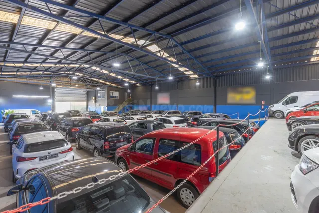 Nave industrial en venta en Atarfe (Granada) | 757 m2 constr