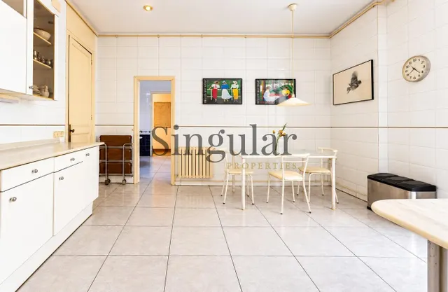 Elegante vivienda modernista de más de 200 m2 en el Eixample — 9