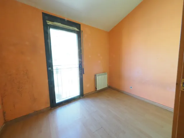 Se vende piso con parking en Manlleu — 14