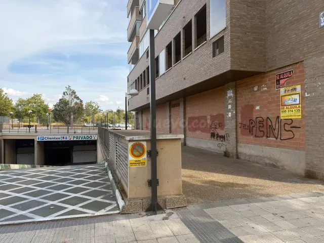 Local comercial 434m² en alquiler - Salvador Allende-Parque  - foto 2