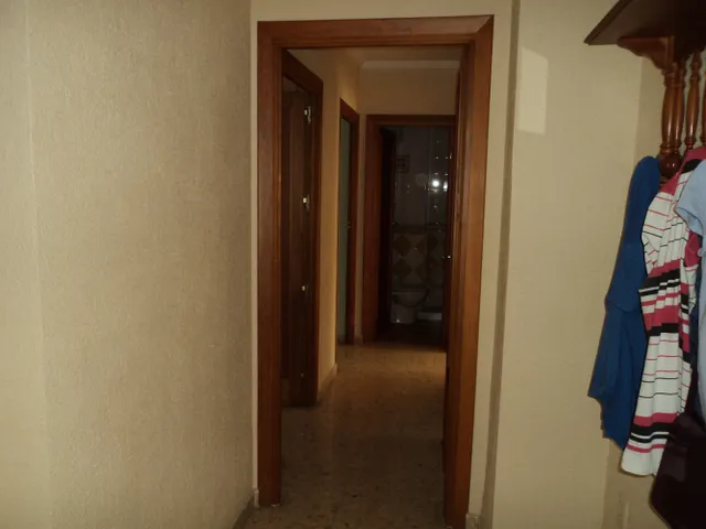 Piso para entrar a vivir en pleno centro de la Roda. — 36