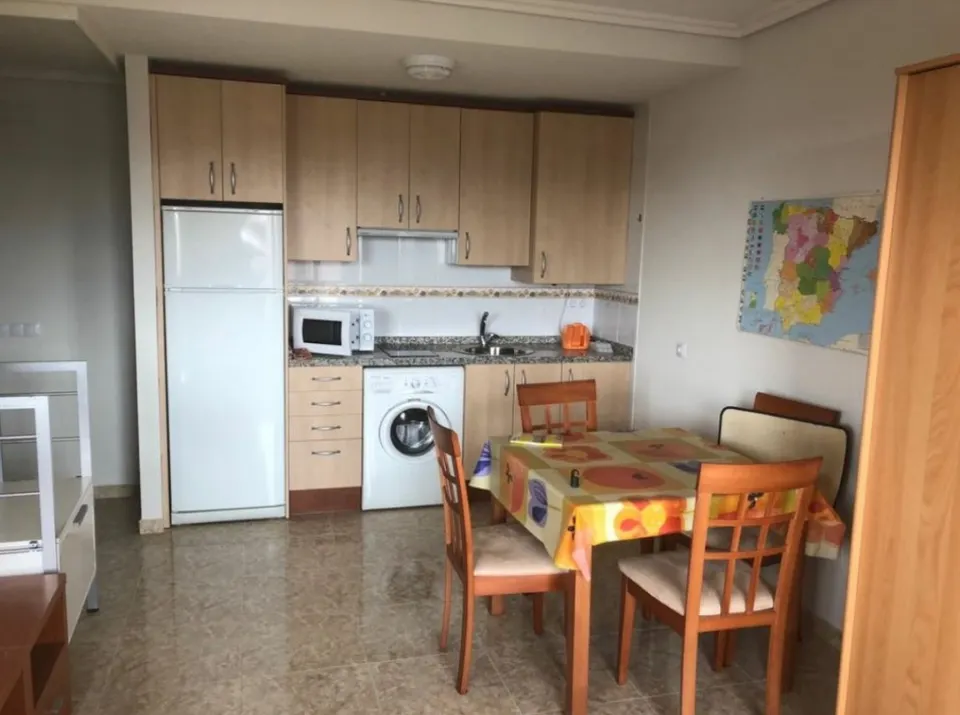 Urbis te ofrece un estudio en venta en Pelabravo, Salamanca.