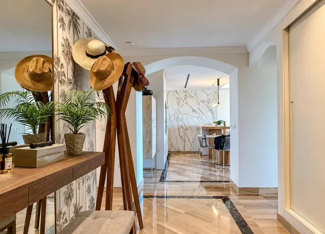Exclusivo ático de lujo en Elviria con espectaculares vistas al mar — 19