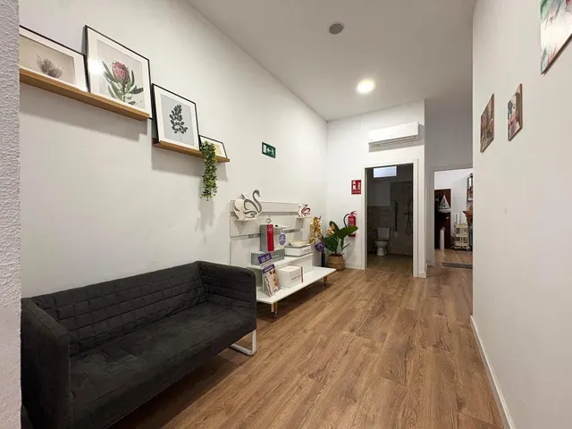 Traspaso de centro de estética en Quart de Poblet — 10
