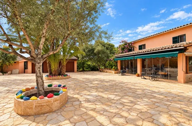 Finca rústica con vivienda en Inca — 33