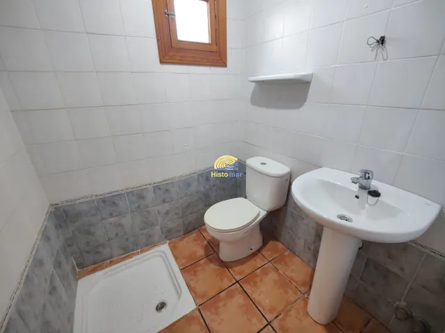 Encantadora Casa en el Casco Antiguo de Sagunto: Historia y Modernidad — 12