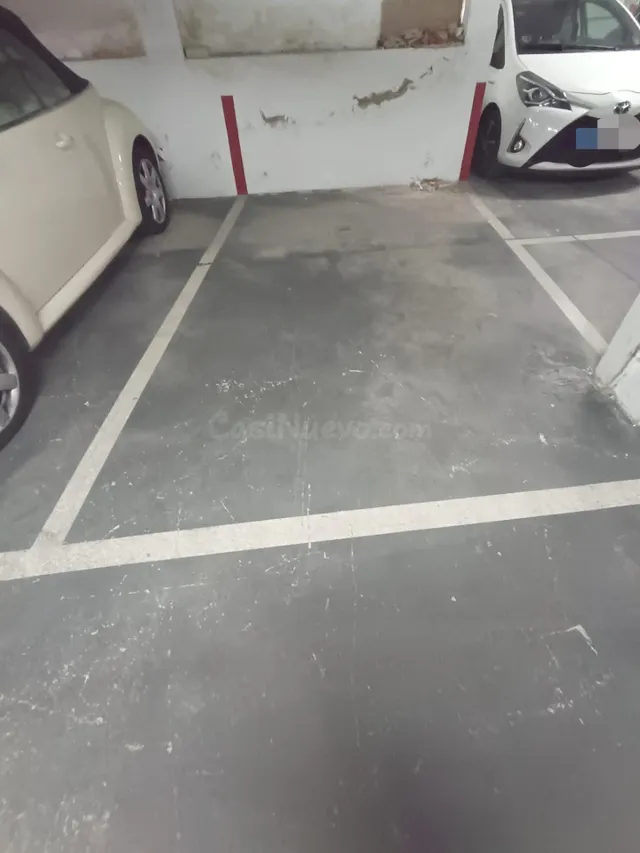 GARAJE EN VENTA PARA A VEHICULO PEQUEÑO EN SANTA MARINA-OLLE