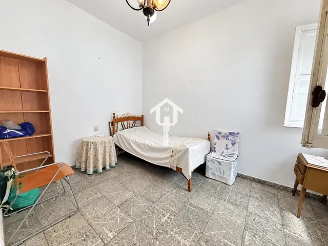 Piso en venta en Alicante, zona de la florida. 77m2, 3 habitaciones, 1 baño, balcón, galería. 2da planta con ascensor. — 19