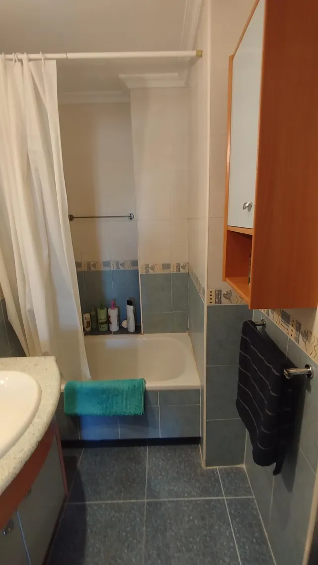 AVC INMOBILIARIO VENDE PISO — 27