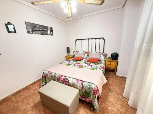 Apartamento de 2 dormitorios con orientación sur y garaje a 650 metros de playa del cura!!!!! — 18