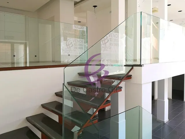 LOCAL COMERCIAL DE 400 METROS CON GRAN ESCAPARATE A 100 METROS DE PLAZA MAYOR — 6