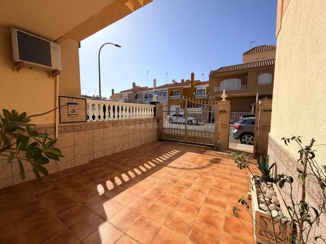 Casa Tipo Dúplex 4 habitaciones 143m² en venta - Carretera L - foto 2