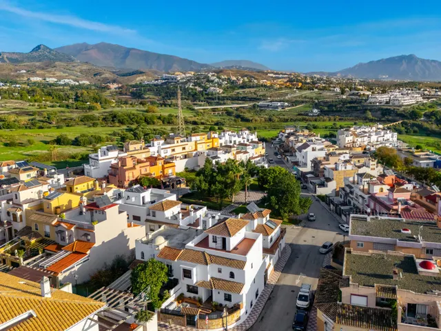 Exclusivo Chalet Pareado en Esquina – Cancelada (Estepona) — 41