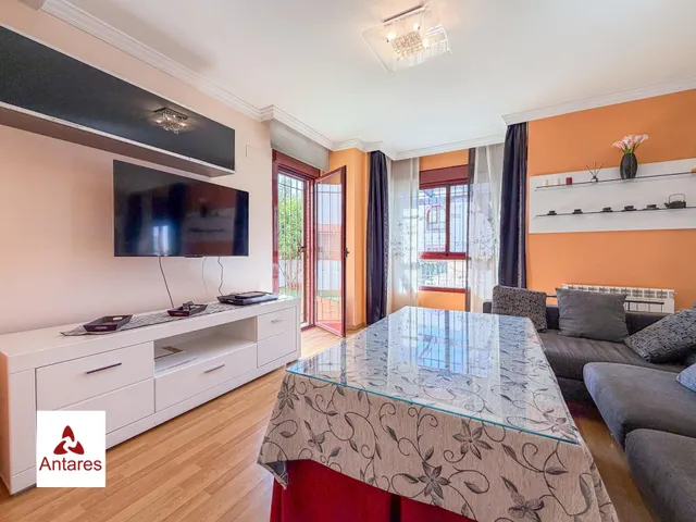 Casa Pareada en Granada capital (Lancha del Genil) — 15