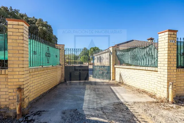 Venta de chalet independiente la urb. los ranchos de guadiamar Sanlúcar la Mayor (Sevilla) — 3