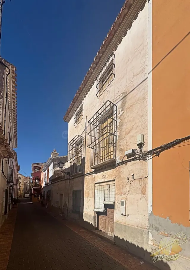 gran edificio en venta en Ricote