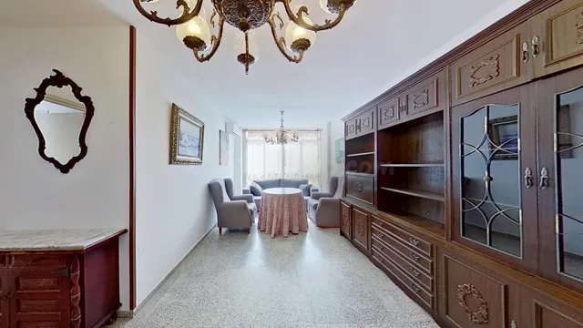 PISO EN VENTA EN PLENO CENTRO DE MOTRIL - foto 2