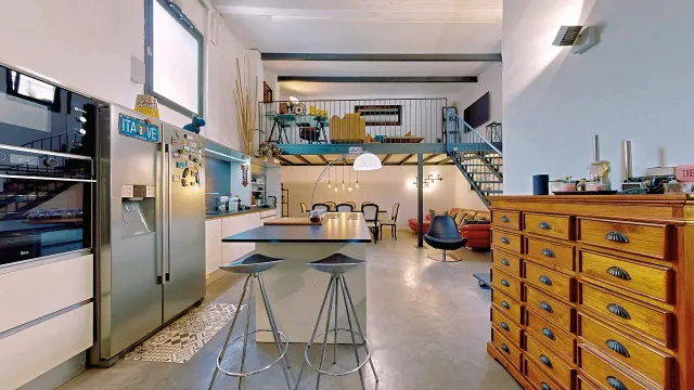 Dúplex en venta en Poble Nou — 43