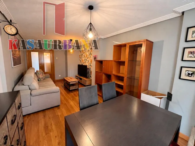 KASAURBANA ofrece en VENTA PISO EN VALDEMORO — 8