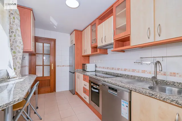 ALQUILER DE PISO DE 4 DORMITORIOS EN EL BARRIO DE ALBAYDA TOTALMENTE AMUEBLADO Y EQUIPADO Y CON PLAZA DE  GARAGE INCLUIDA — 29