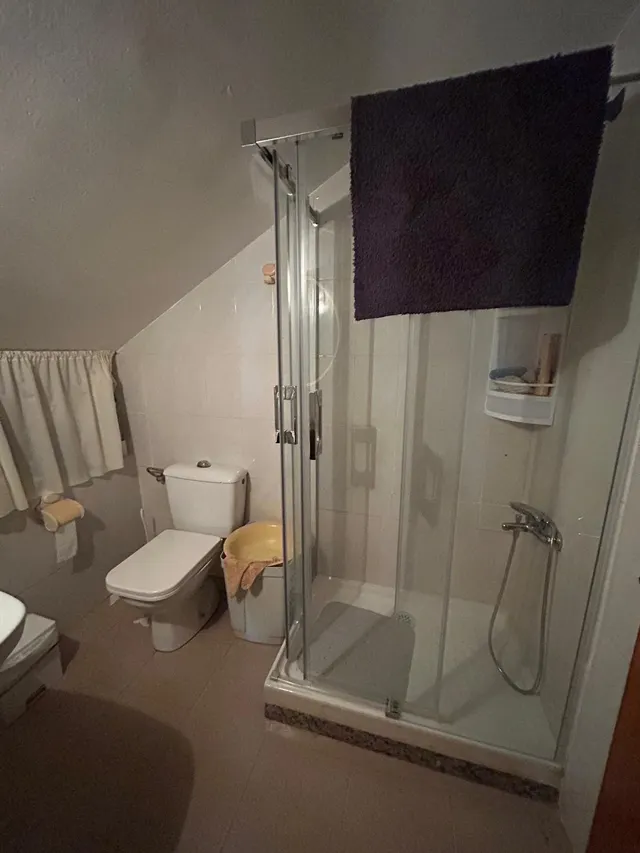 VIVIENDA SOBRE LOCAL EN SANTA MARÍA DEL ÁGUILA — 27