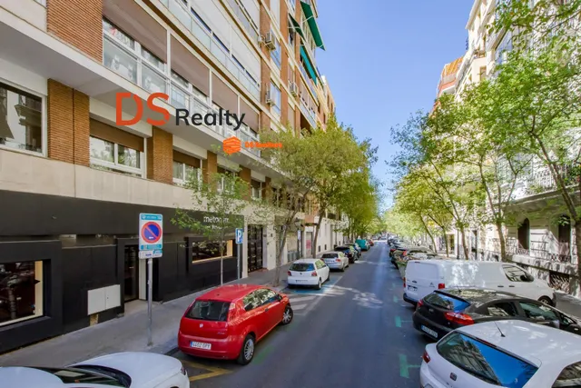 PISO EN VENTA EN LOPE DE RUEDA — 31