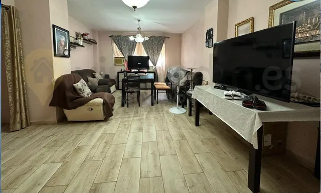 Piso 4 habitaciones 100m² en venta - ronda este — 2