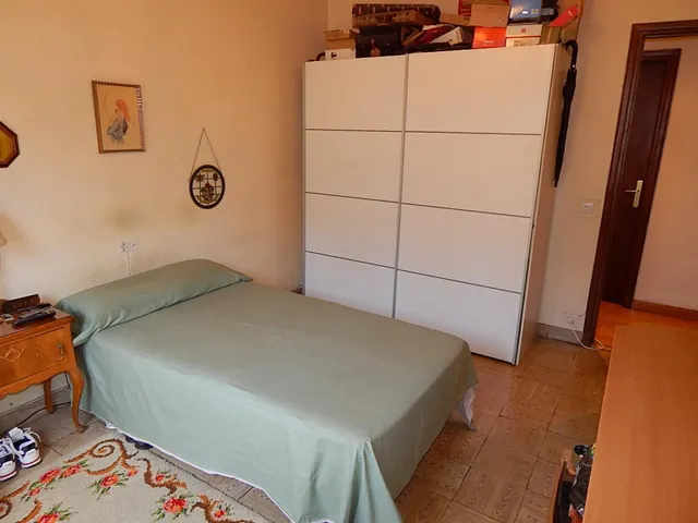 ETXEA Vende piso en el centro de Pamplona, 4 dormitorios, salón cocina, baño y aseo — 19
