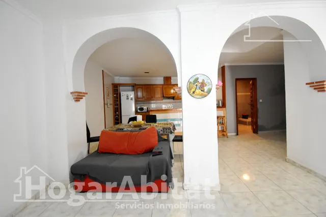 ESPACIOSA CASA CON TERRAZA EN EL HISTÓRICO CASCO ANTIGUO — 29