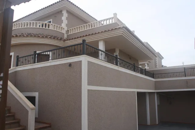 Chalet a la venta en los Altos - Torrevieja — 2