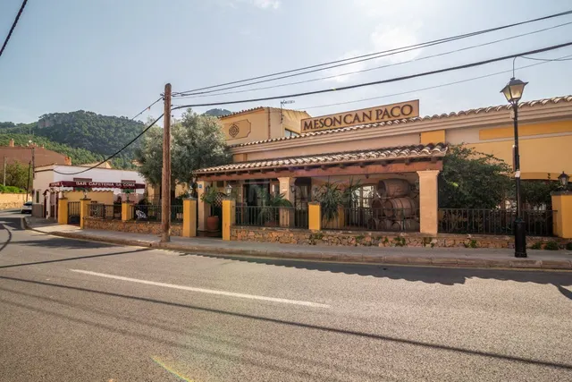 Local comercial 1830m² en venta - Andratx Pueblo
